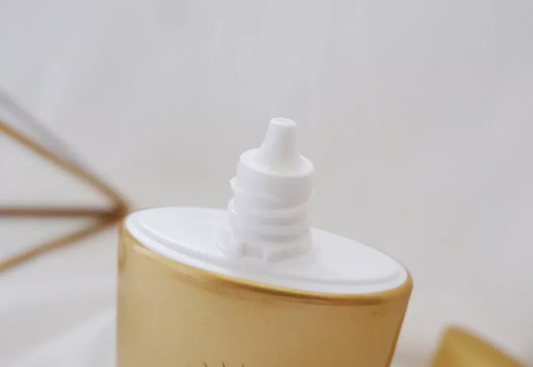 4款保湿型防晒霜推荐,mistine防晒霜泰版适合什么肤质