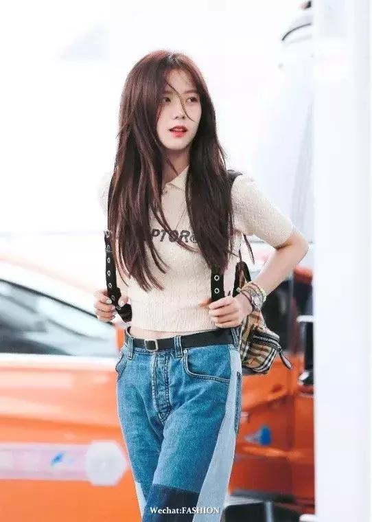 刘雯蕾丝服装,刘雯jennie