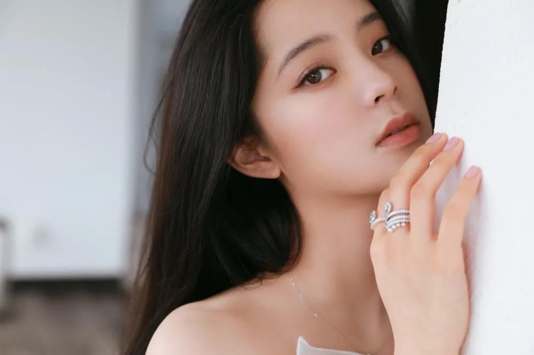 一分钟教会你新手化妆正确步骤,化妆的3个误区