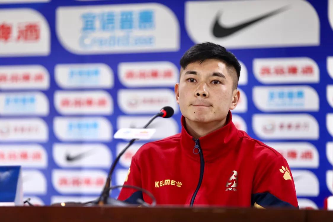 淄博蹴鞠队主教练侯志强,淄博蹴鞠足球队主教练侯志强