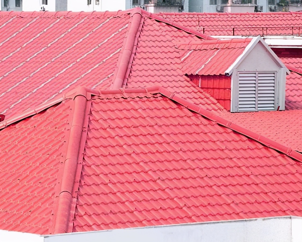 农村房子盖树脂瓦哪种比较好看,农村建房用采光瓦好还是琉璃瓦好