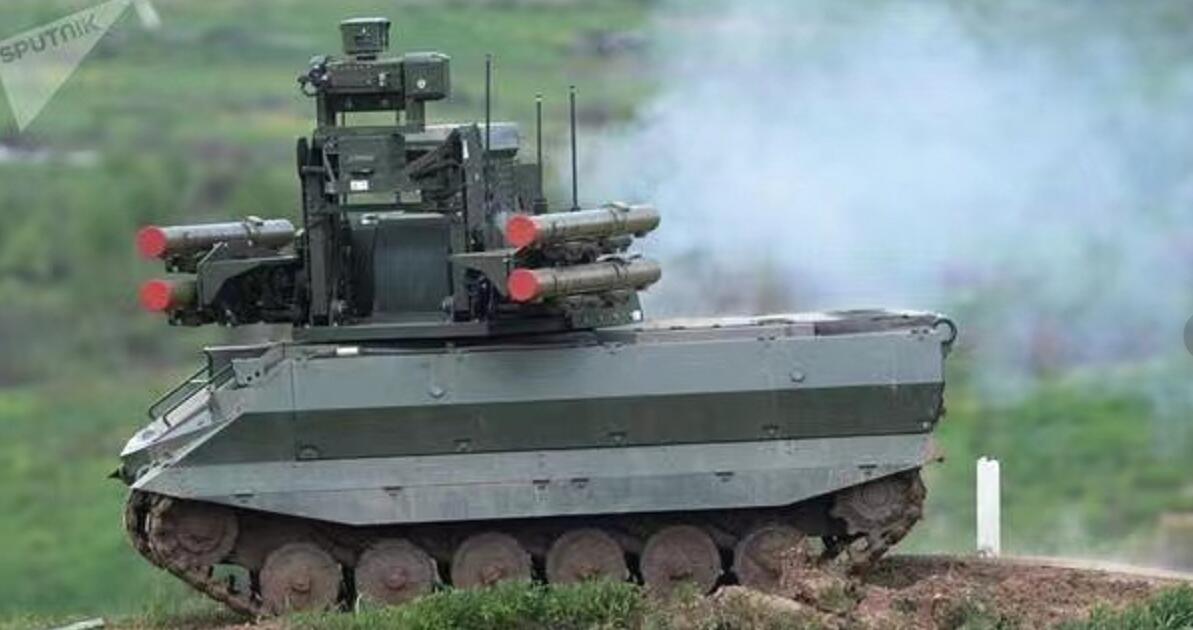 全球最新战斗型机器人,天王星9战斗机器人实战