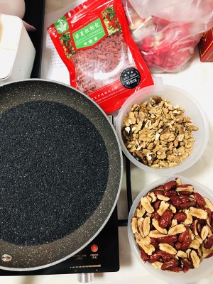 花800买了半斤阿胶膏,花了700元买了阿胶