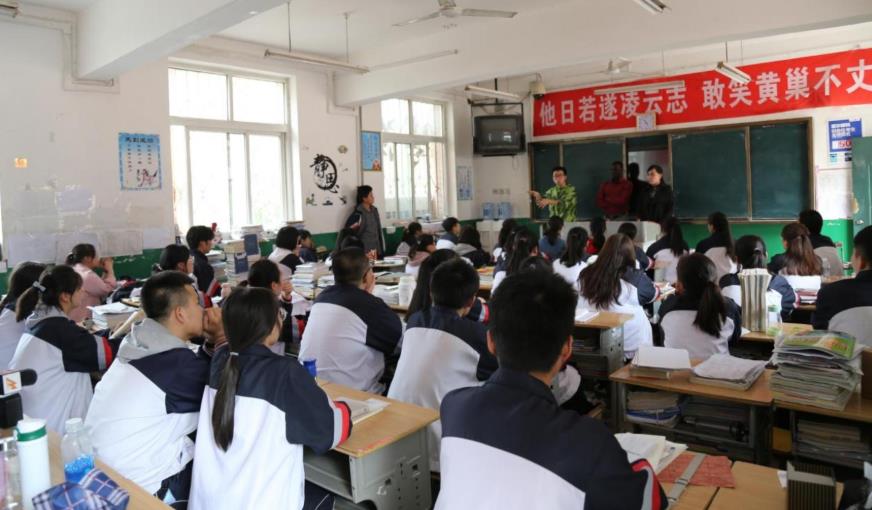 高中生自控力差怎么办？管理学习生活，北大学姐提供3项原则