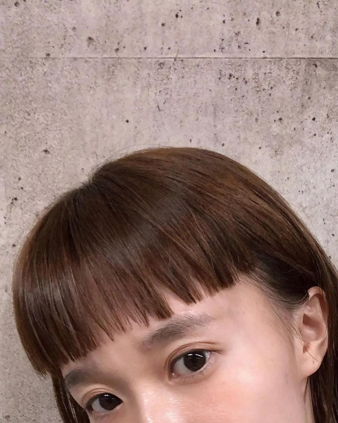 脸大的女生比较适合什么发型,脸大的女生适合怎样的发型显年轻