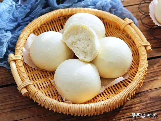 蒸馒头发黄，多加这几步，个个蓬松奶白