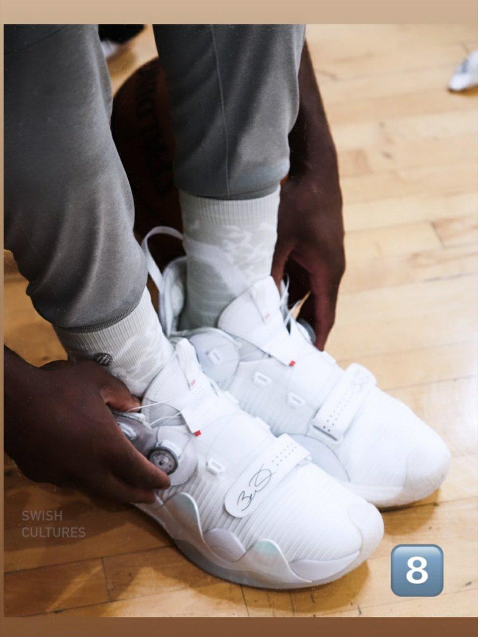 库里哈登欧文球鞋,哈登和库里的球鞋谁的好