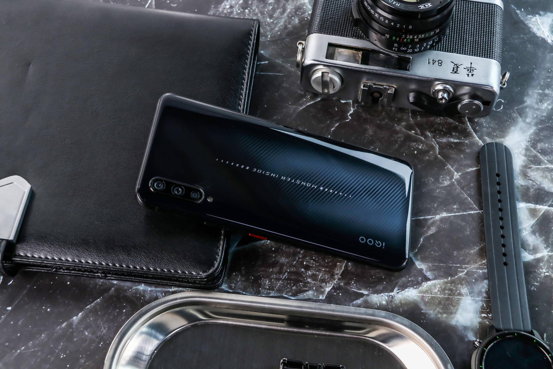 iqoo能买到全新原装屏幕嘛,iqooneo8pro用后感受