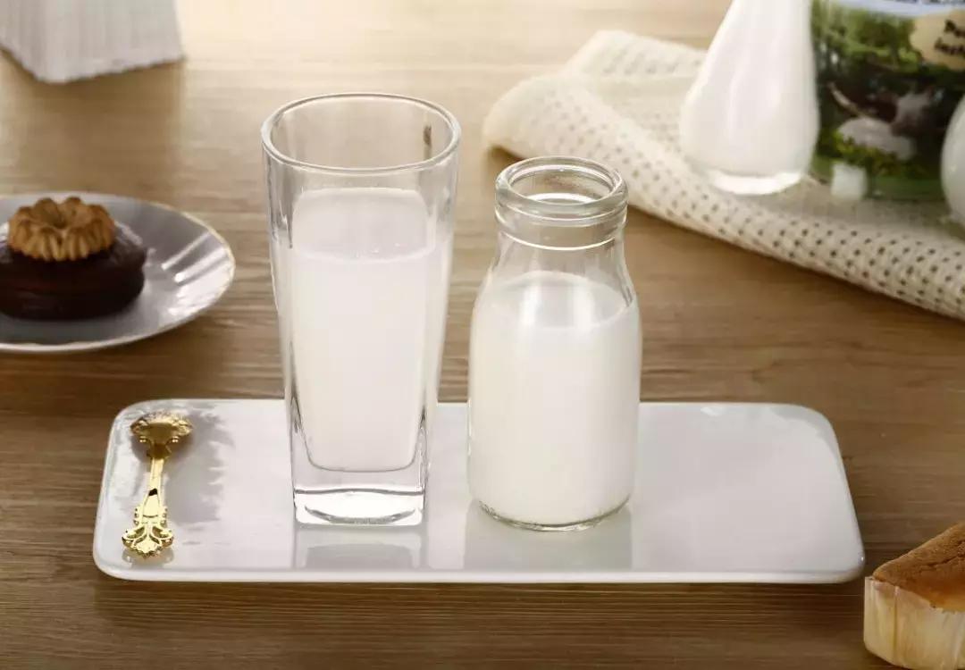 30多岁需要通过钙片来补钙吗,补钙的同时可以喝益生菌吗