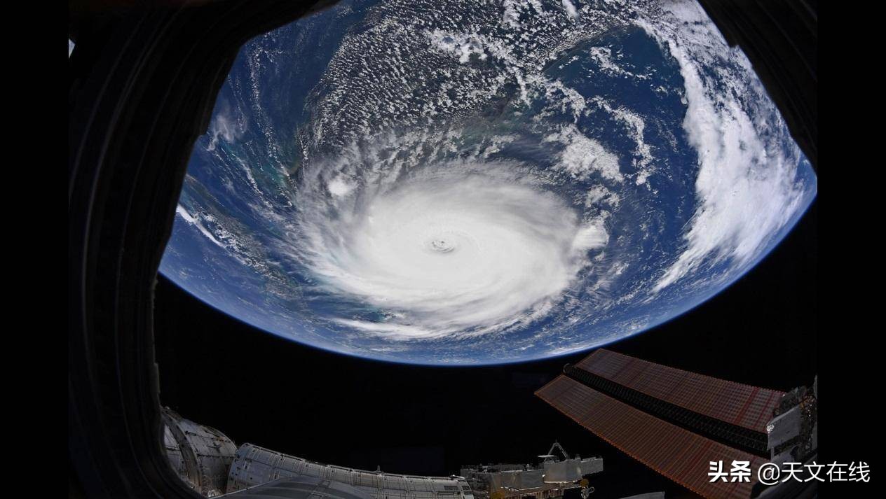 时空结构中的涟漪,宇宙信息学解释宇宙间的奥秘