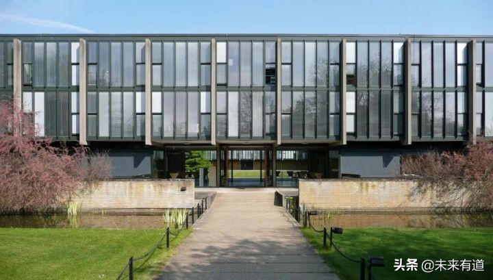 申请读牛津大学法律硕士的条件,牛津本科研究生申请条件