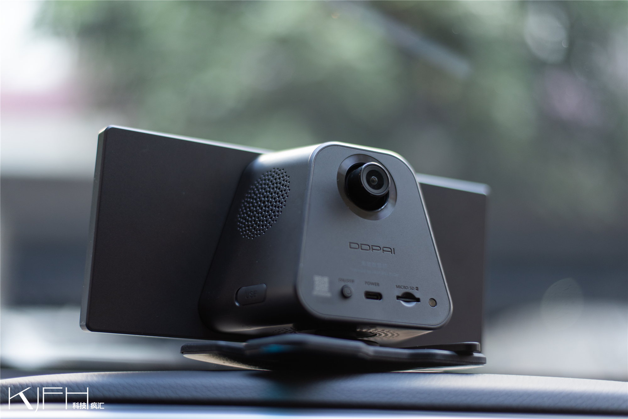 华为智选车载智慧屏导航能升级吗,华为智选车载智能屏有哪些功能