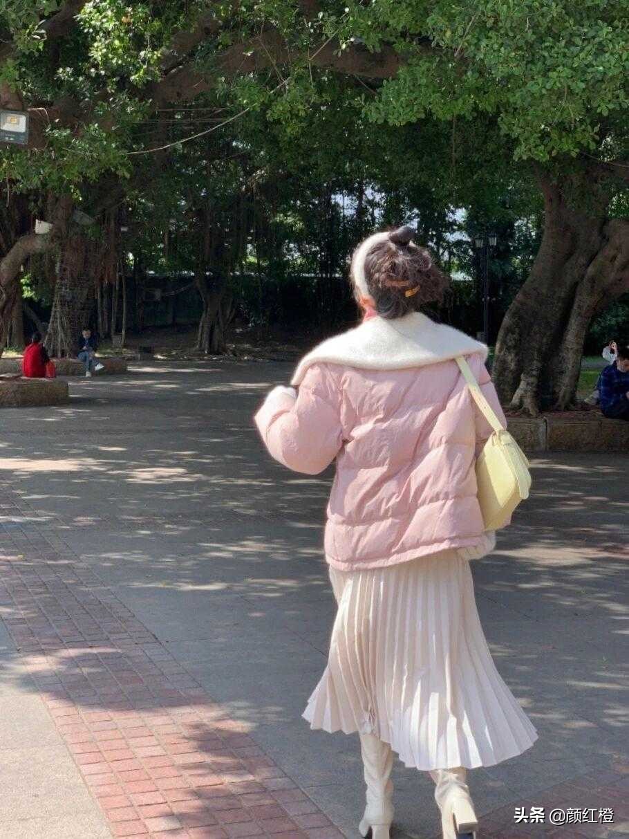 粉色的4种穿搭方法温柔又优雅,穿搭粉色的最佳配色