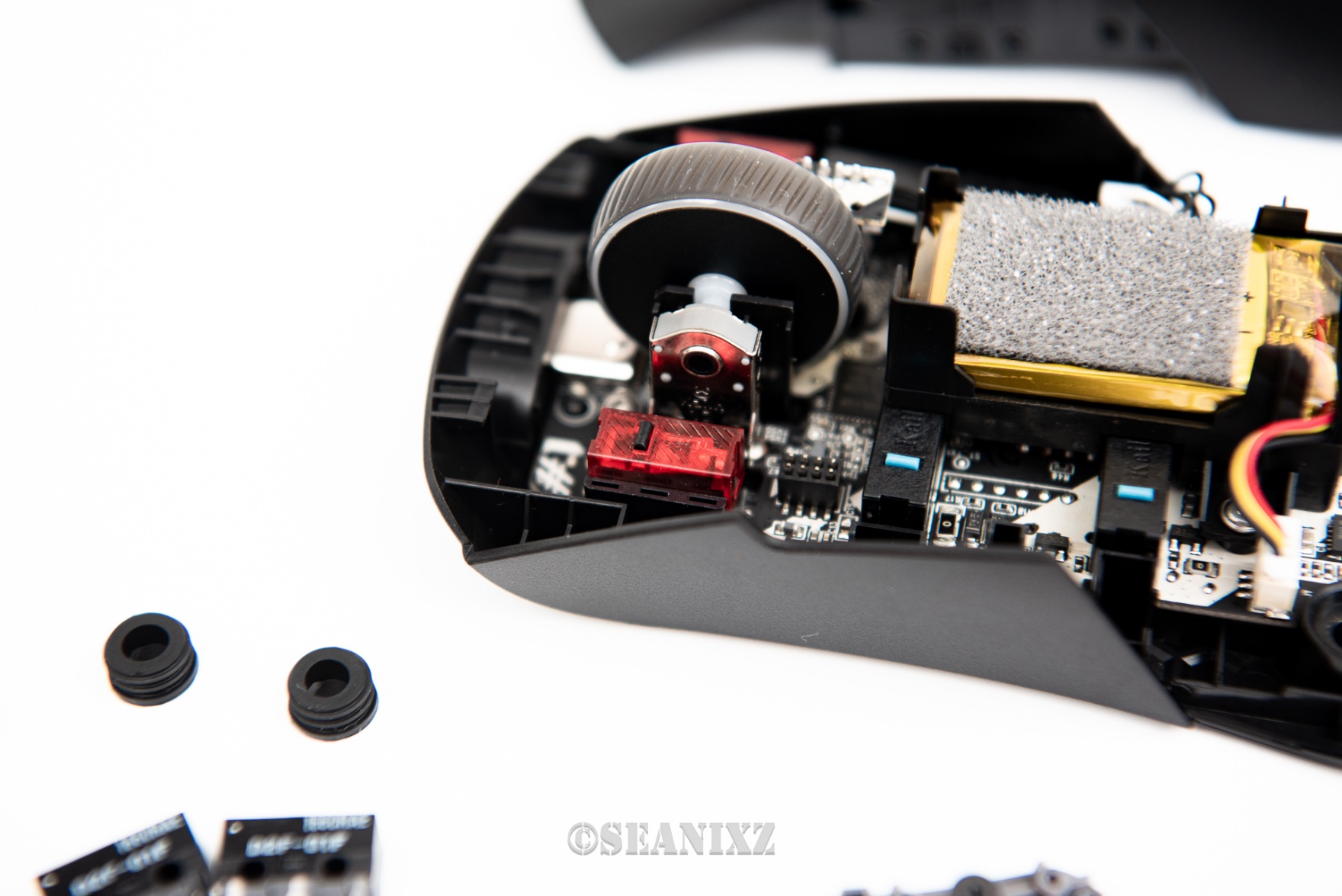 即插式微动鼠标,rog月刃无线鼠标适合大手吗