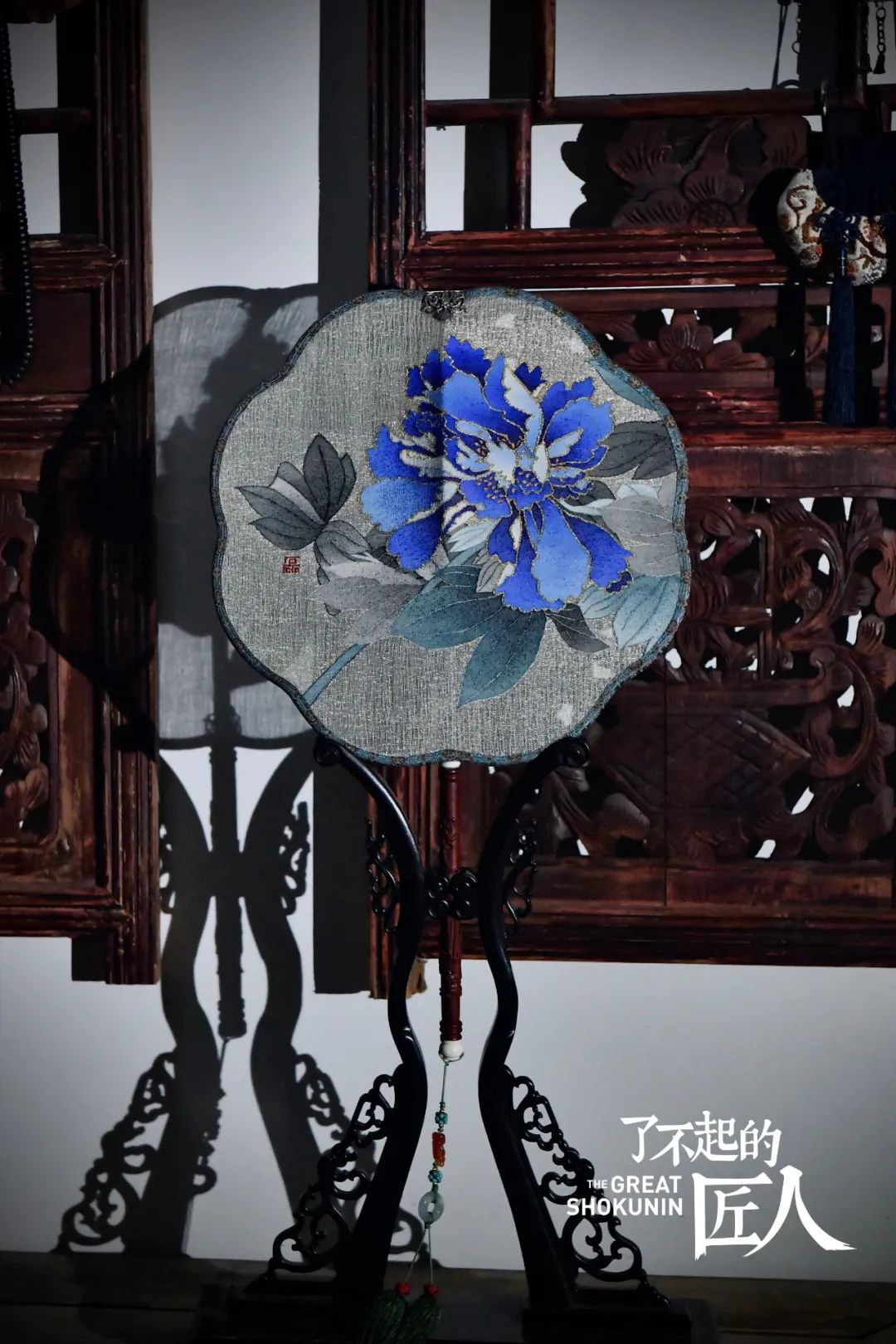 缂丝团扇是什么,缂丝素团扇