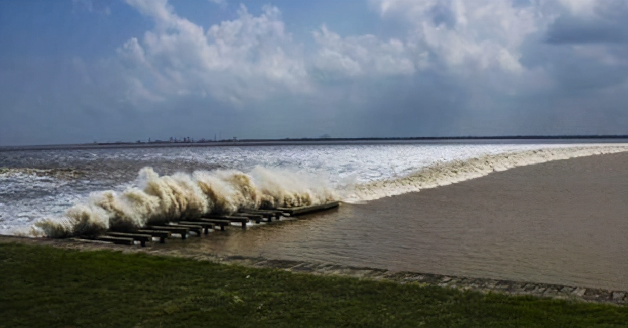 中秋节的主要中秋风俗习惯,古代中秋节和现代中秋节的风俗