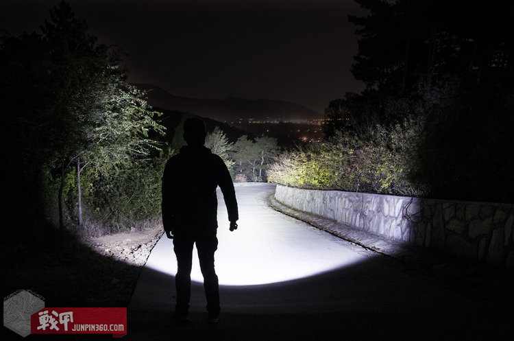 fenix手电tk06,fenixtk16v2.0战术手电