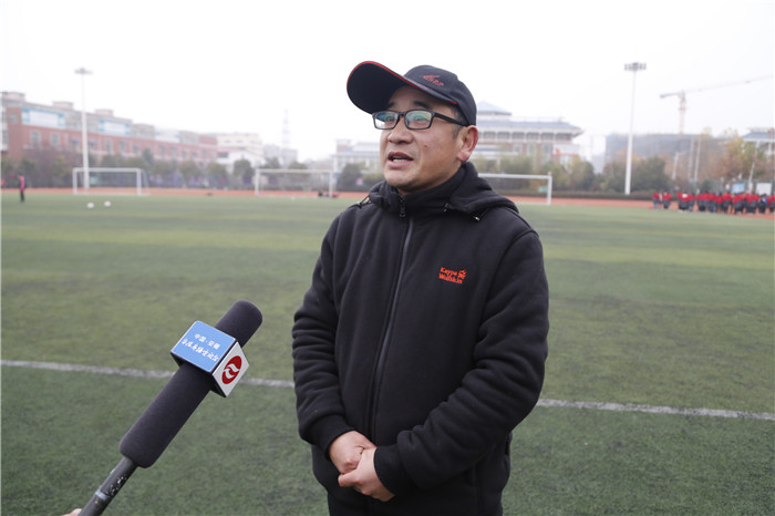 闃滈槼闈掑皯骞磋冻鐞冭仈璧涘崄涔濅腑,缁胯尩杩芥ⅵ鏍″洯瓒崇悆鑱旇禌