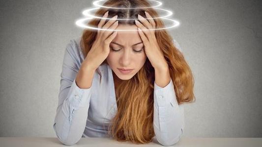 楼下住个神经衰弱的邻居怎么办,新搬来的邻居让我神经衰弱