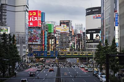 日本租车注意交通规则,日本旅游租车接送