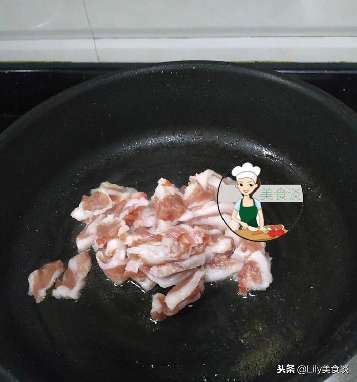 炒黄瓜怎么切不下水,炒黄瓜不变色的方法