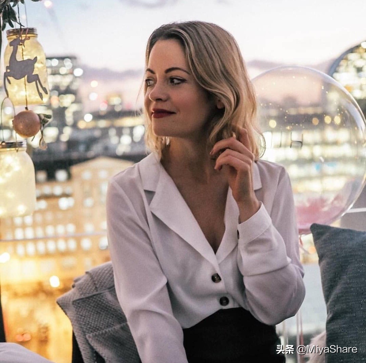 用护肤品皮肤刺痛是缺水吗,护肤品用起来刺痛是什么原因