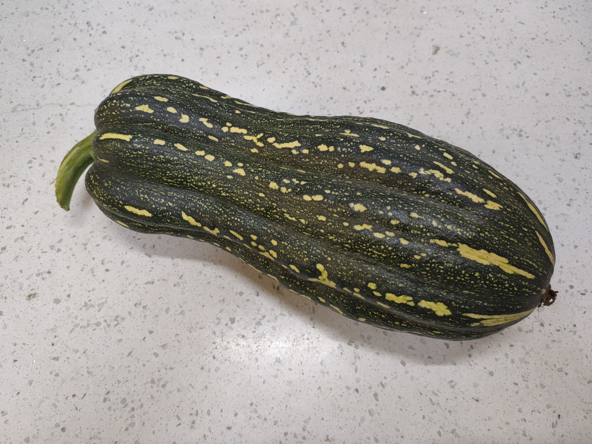 饺子素馅怎样做鲜美多汁,适合秋天吃的素馅饺子