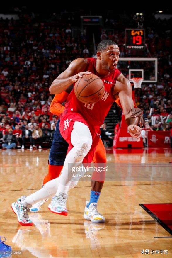 圣诞大战球鞋上脚,2010圣诞大战科比上脚球鞋