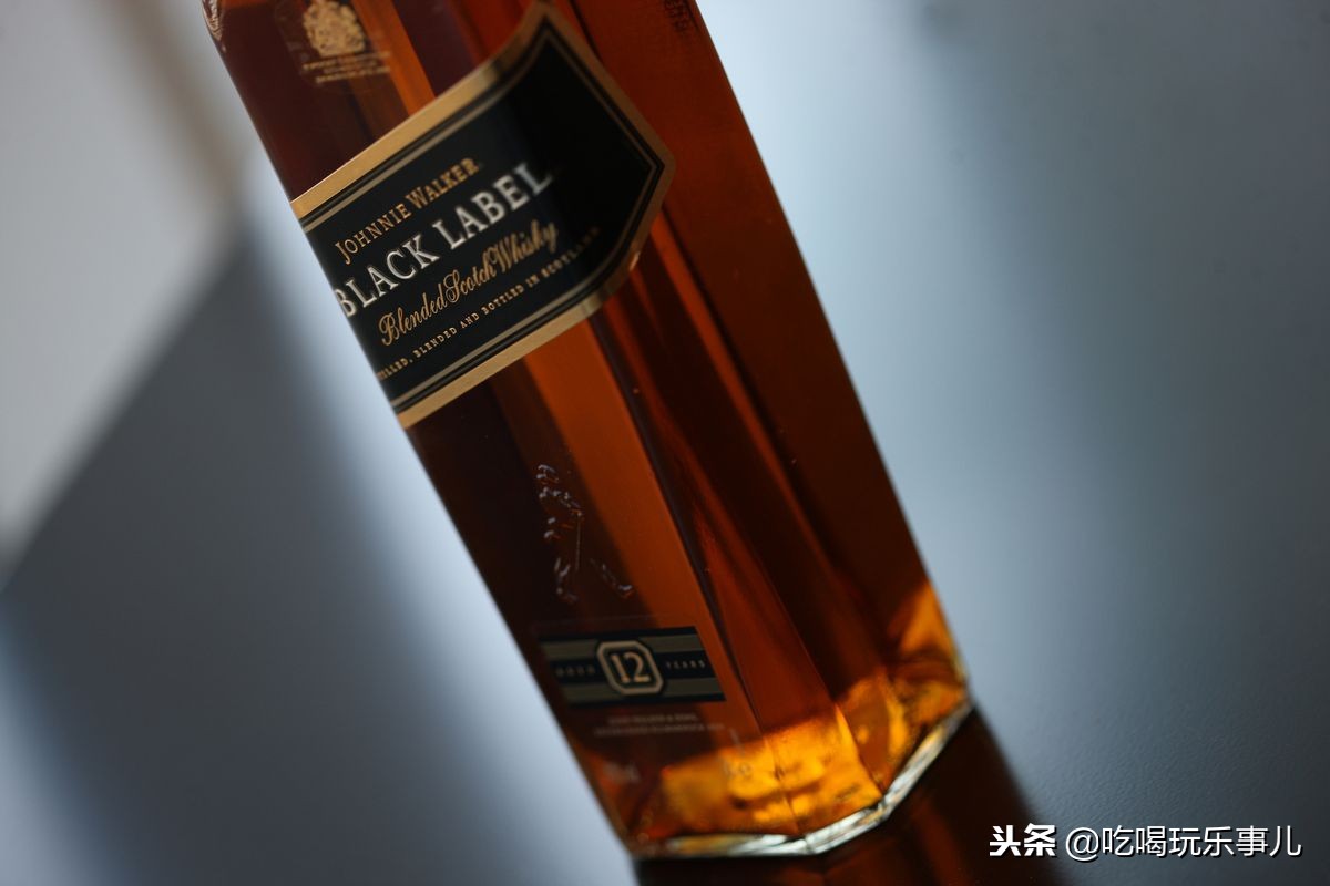 蓝方红方黑方哪个好,酒吧红方