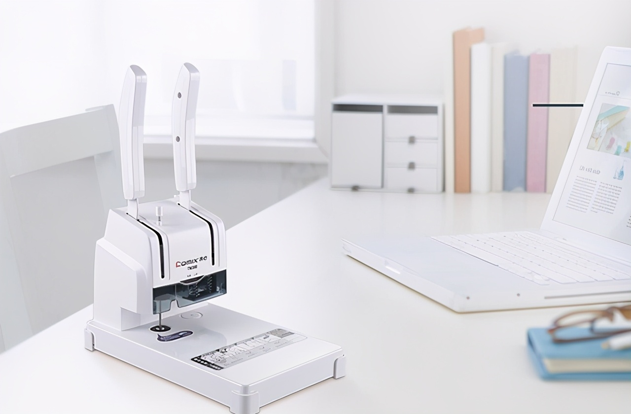 纸张打孔机维修视频教程,纸张打孔机用了之后怎么整理