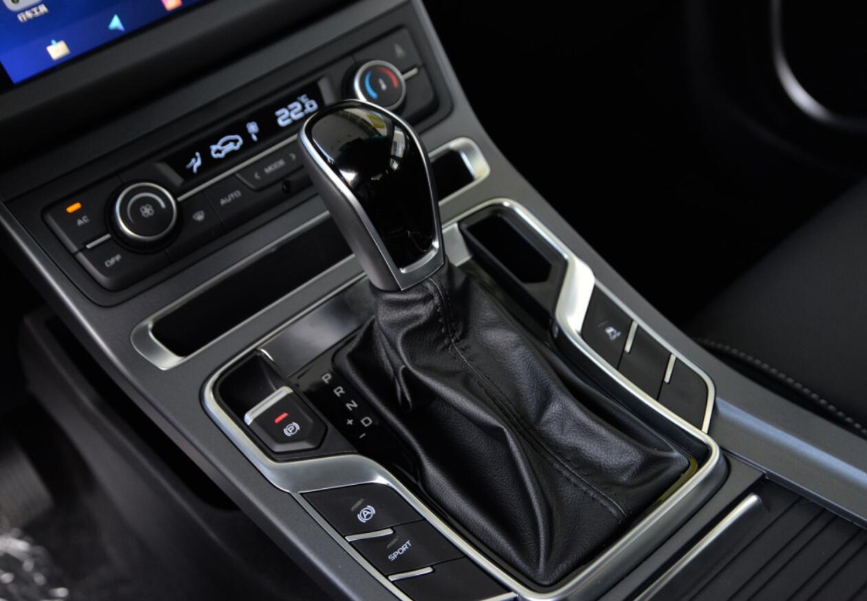 吉利帝豪低速刹车异响怎么回事,2016吉利帝豪异响是什么原因