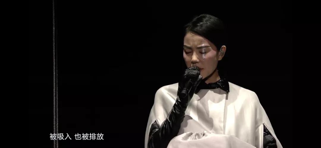 王菲节日,王菲是很多人心目中的天后