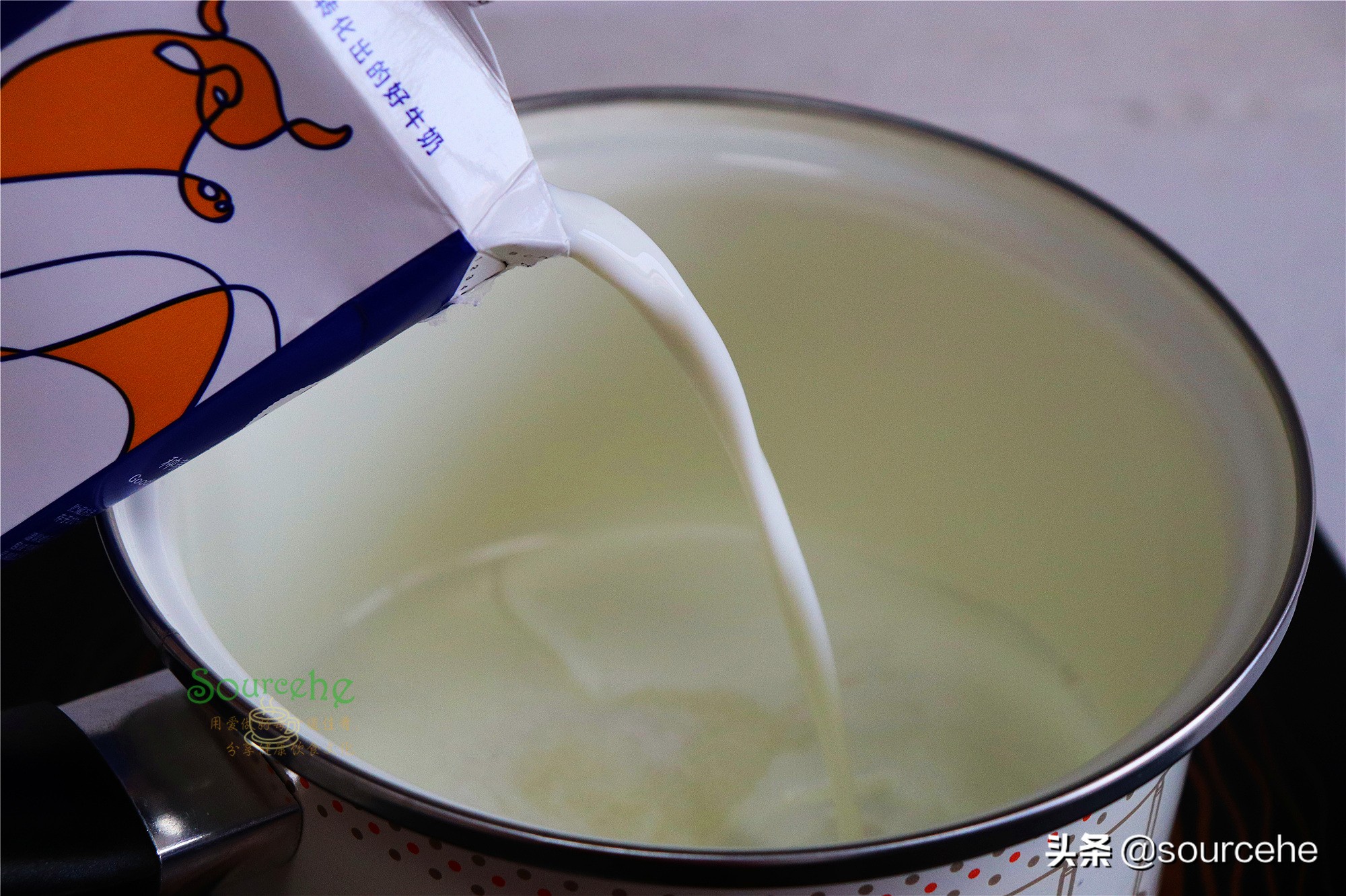 牛奶与生姜汁碰撞之后，香醇爽滑，甜中微辣，尤其适合女生吃