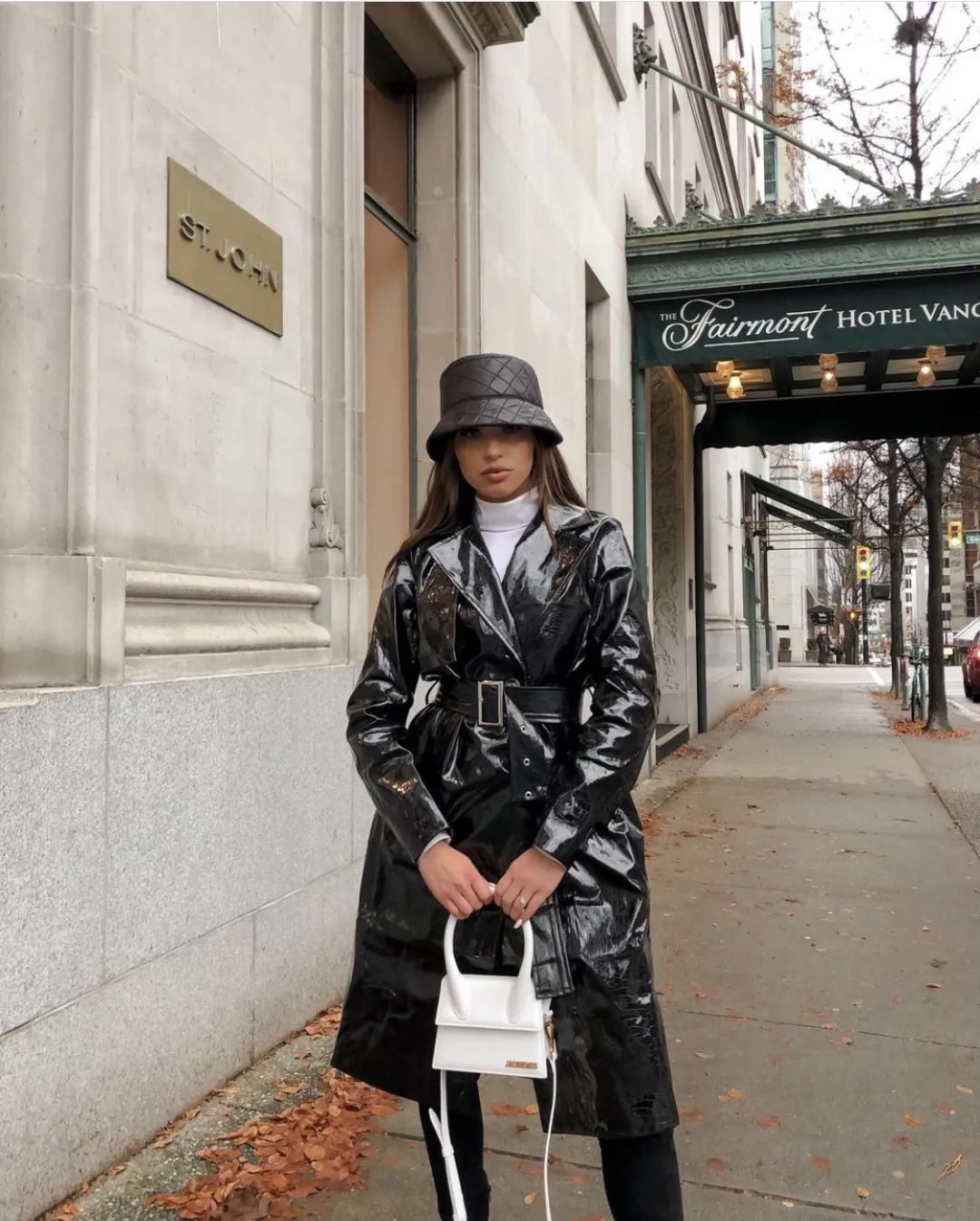 圆脸女孩帽子,小圆脸适合戴什么帽子