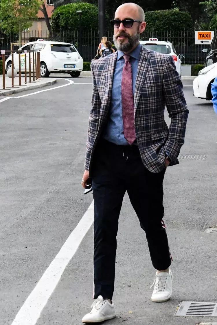 运动装怎么穿才好看,运动休闲装怎么穿才好看