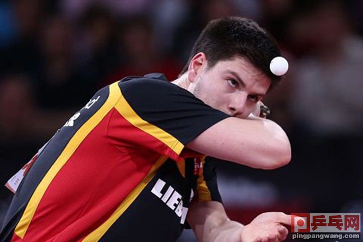 适合业余的发球,适合比赛的发球