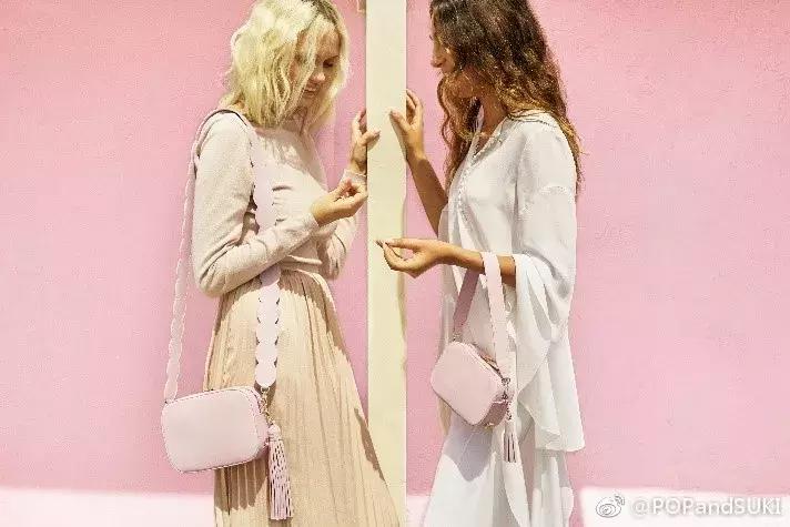 1000左右的包包品牌推荐,1000块钱能买什么大牌的包