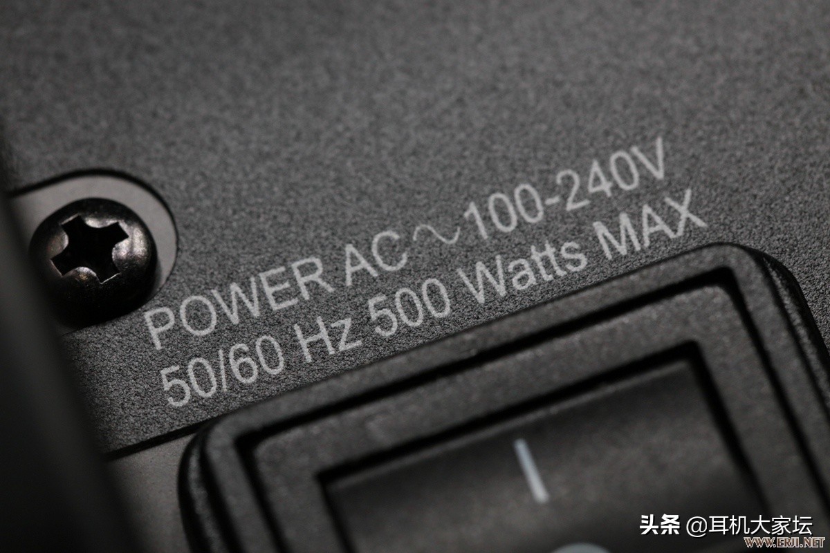 jbl705p音箱测试,监听音箱jbl705