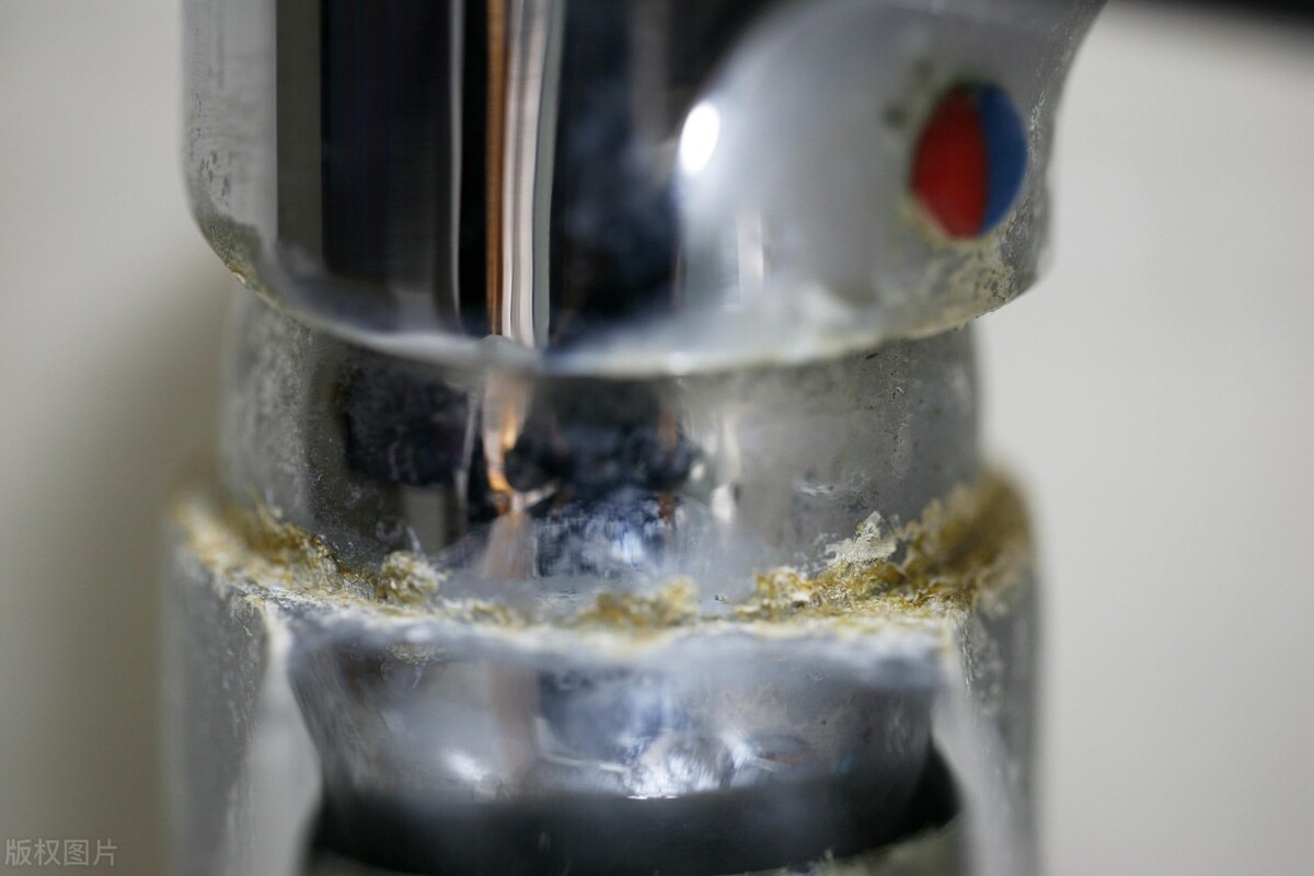 自来水水垢严重怎么过滤,有什么能过滤自来水中水垢