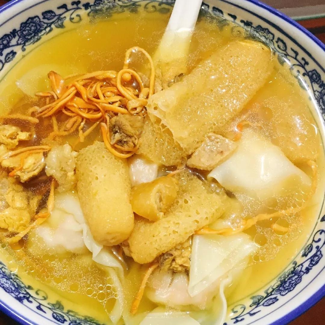 最新成都的网红小吃街有哪些,成都建设路网红店