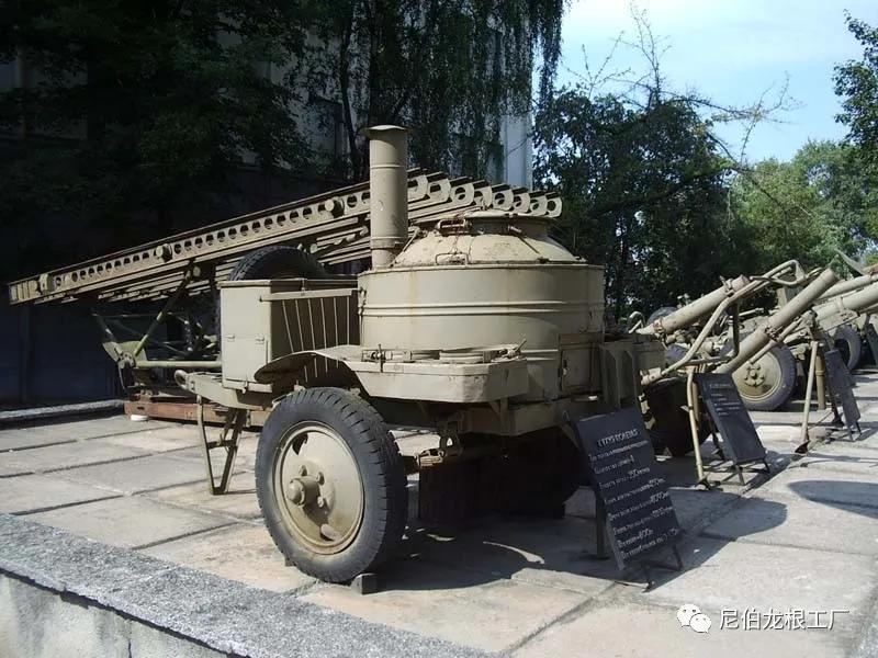 灰色牲口投食器：苏俄牵引式*战野**厨房小史