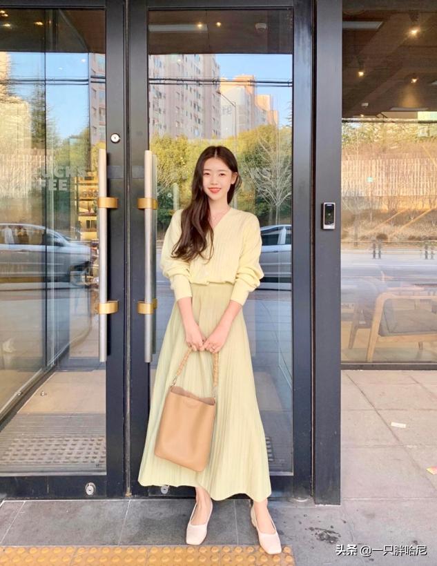 买了“奶奶鞋”却不会穿？看三木妈妈亲身示范，上班、日常都适合