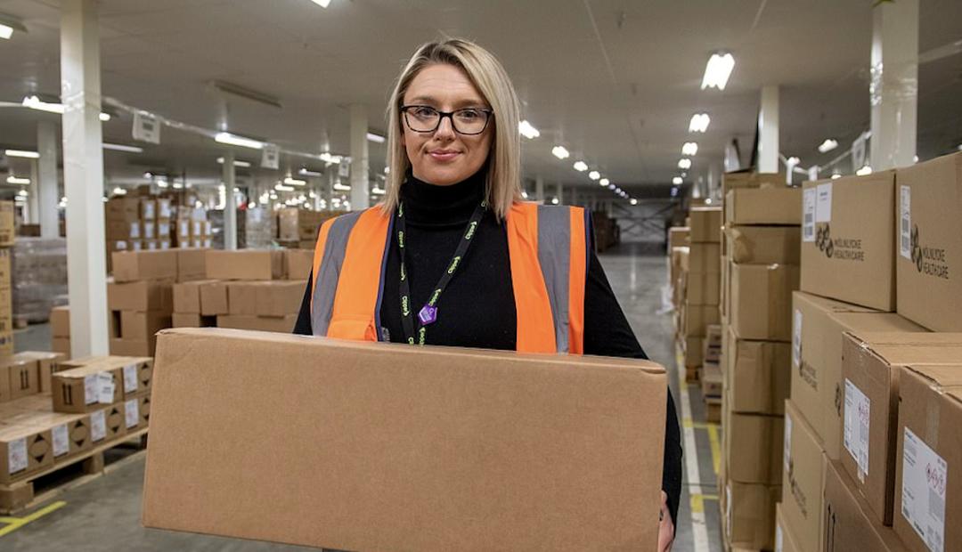 抗疫物资抵达国外,抗疫向世界呈现了中国速度