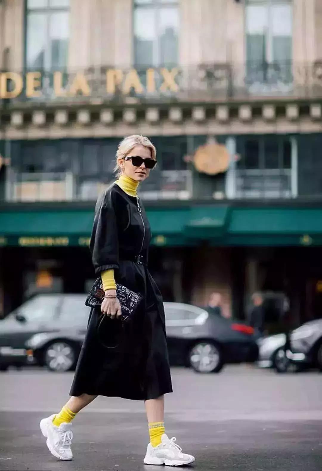 让杨幂热巴都爱不释手的白毛衣,迪丽热巴杨幂同款单品