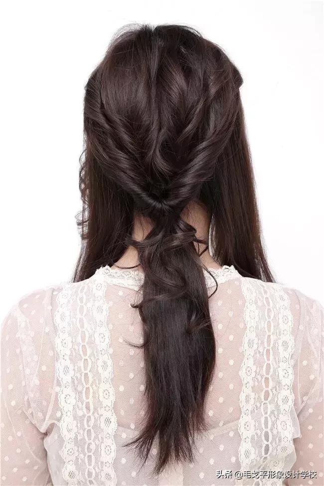 30秒搞定的气质盘发,三款日系显脸小盘发b站