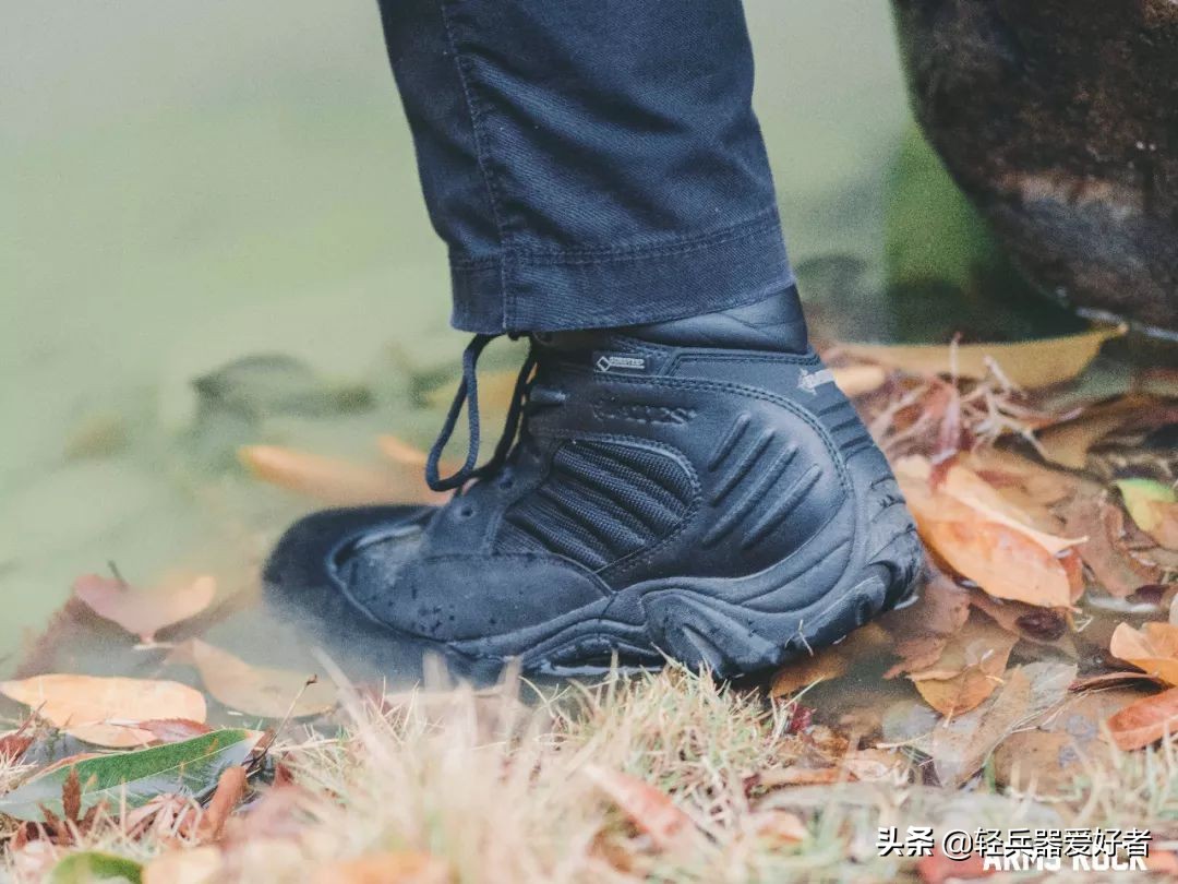 日常防水军靴,军靴下雨天可以穿吗