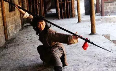 水浒传人物时迁的结局,水浒中的人物时迁