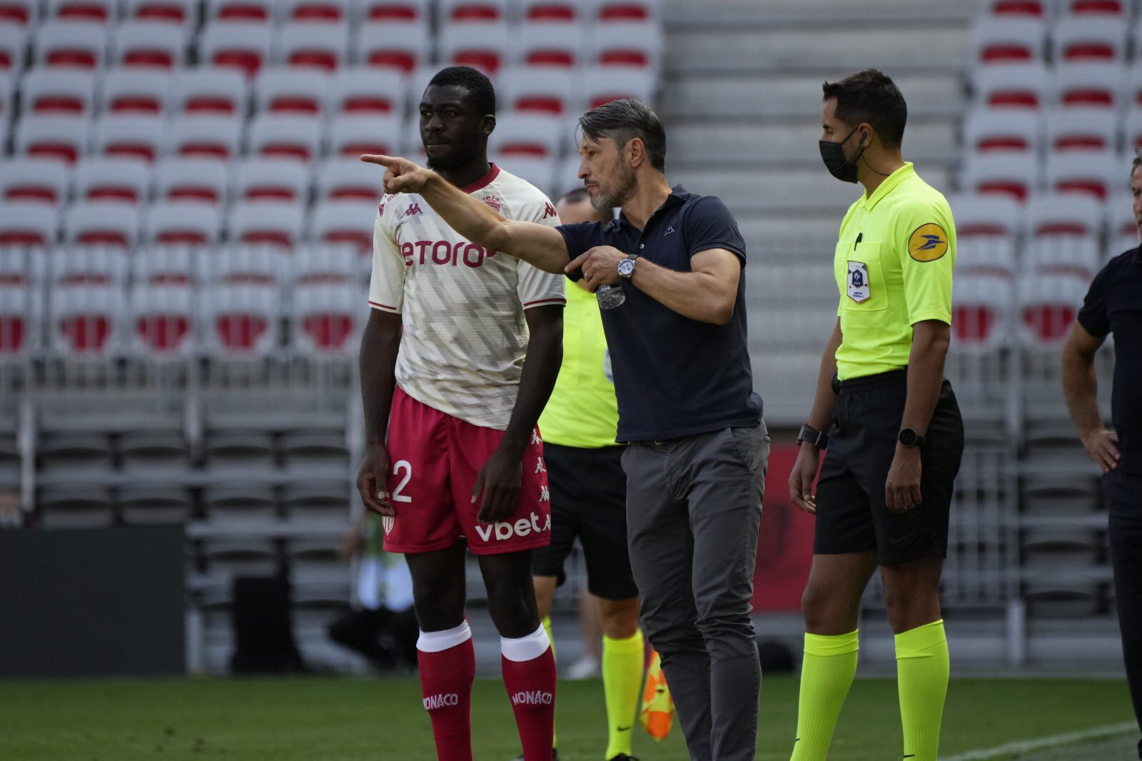 2-2！法甲大冷！3.1亿豪门遭劲旅逼平：6轮仅拿5分，直逼降级区