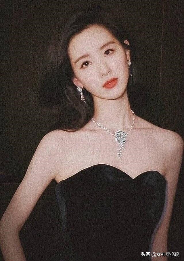 什么样的眼睛是桃花眼杏眼丹凤眼,丹凤眼刻薄的四种眼型