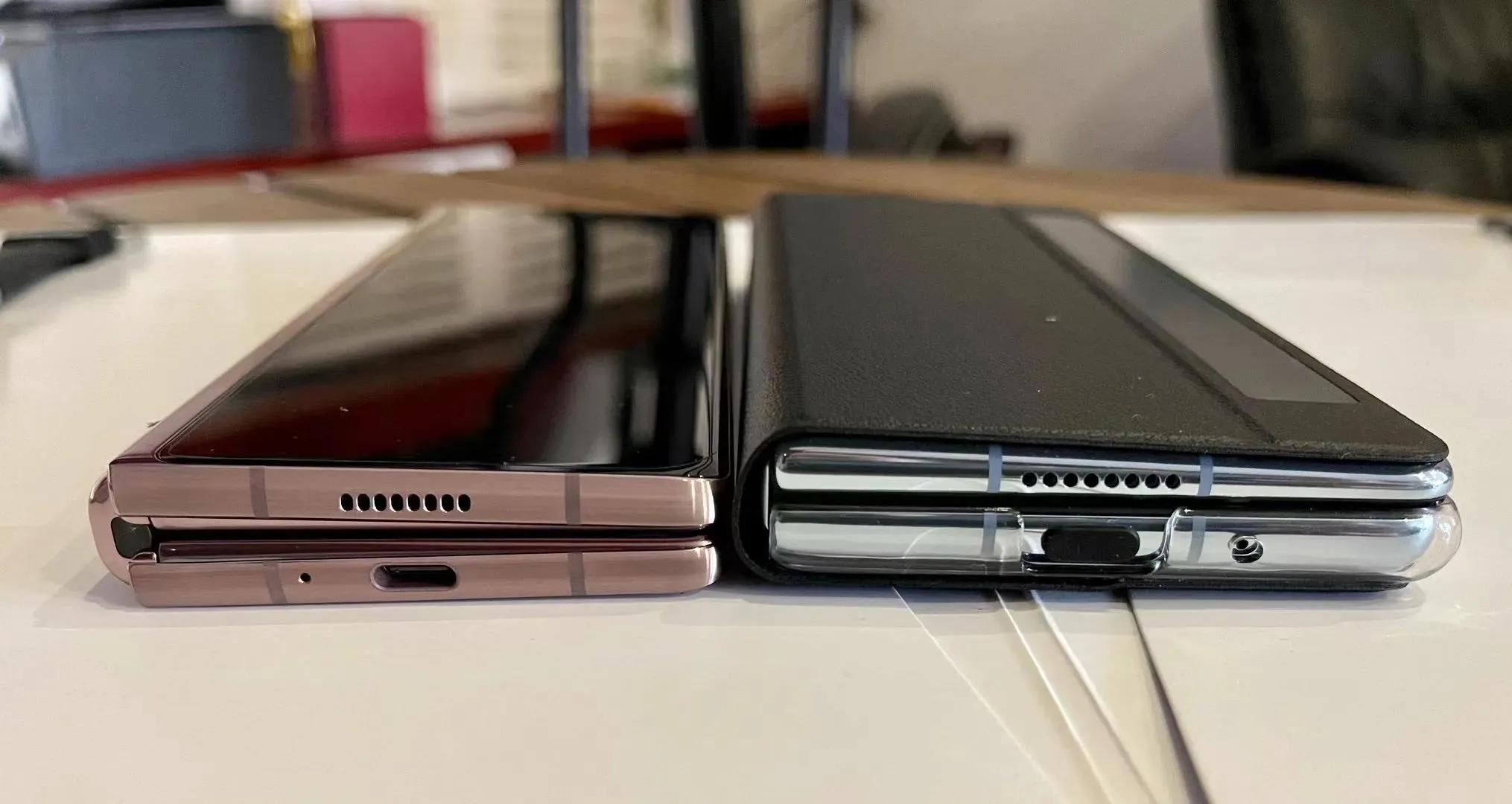 三星手机买折叠屏还是曲面屏,三星曲面折叠屏